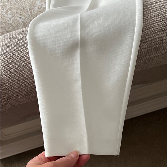 Zara white Women's Trousers - Picture 5 of 5
